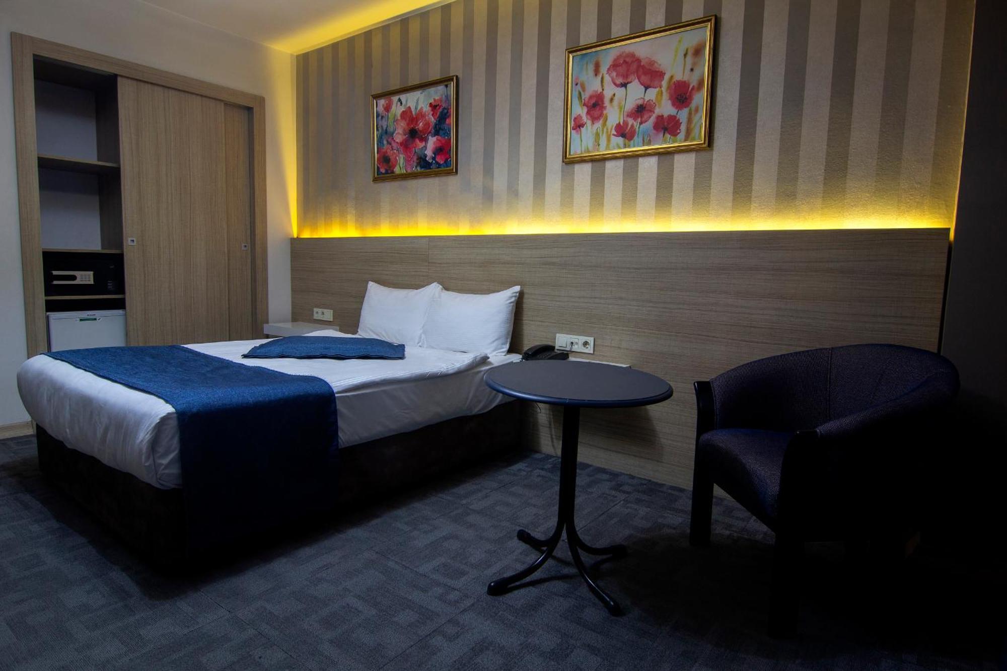 Baykara Hotel Конья Екстер'єр фото